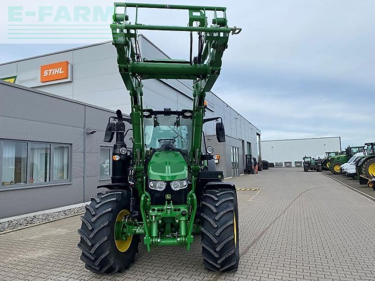 John Deere 6120m mit frontlader 623r - Трактор: фото 5 John Deere 6120m mit frontlader 623r - Трактор: фото 5