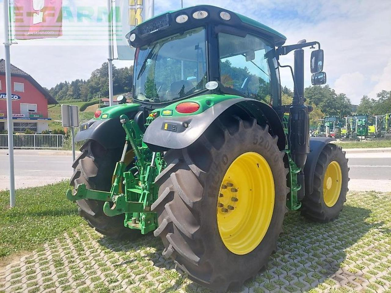 John Deere 6130r - Трактор: фото 5 John Deere 6130r - Трактор: фото 5