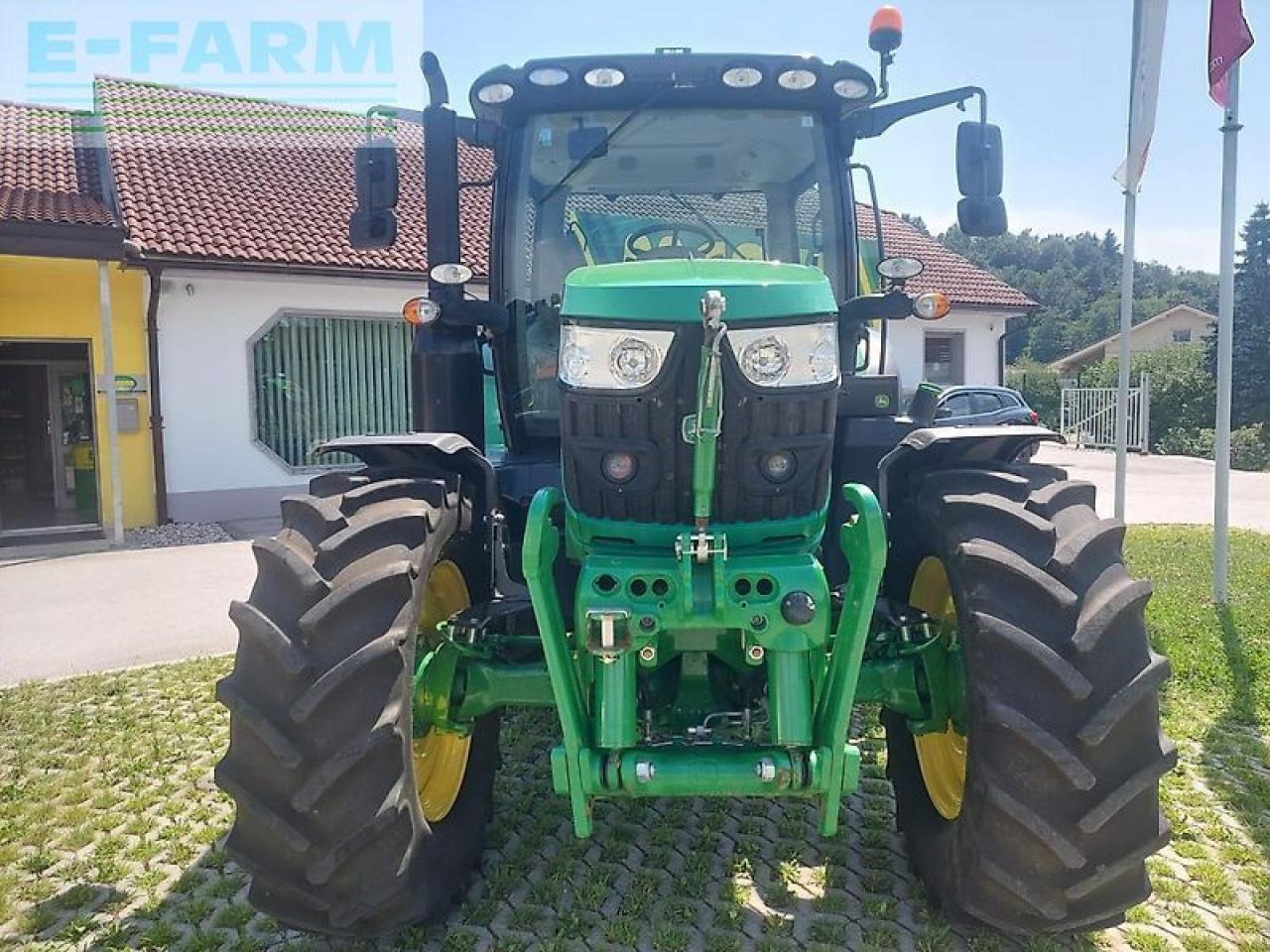 John Deere 6130r - Трактор: фото 3 John Deere 6130r - Трактор: фото 3
