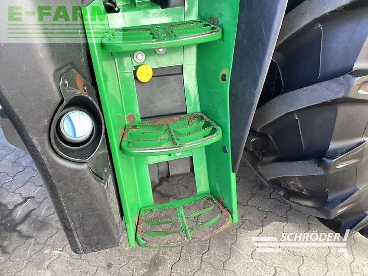 John Deere 6155 r ultimate - Трактор: фото 4 John Deere 6155 r ultimate - Трактор: фото 4