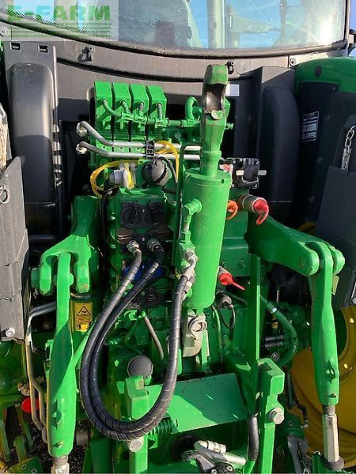 John Deere 6155r - Трактор: фото 4 John Deere 6155r - Трактор: фото 4