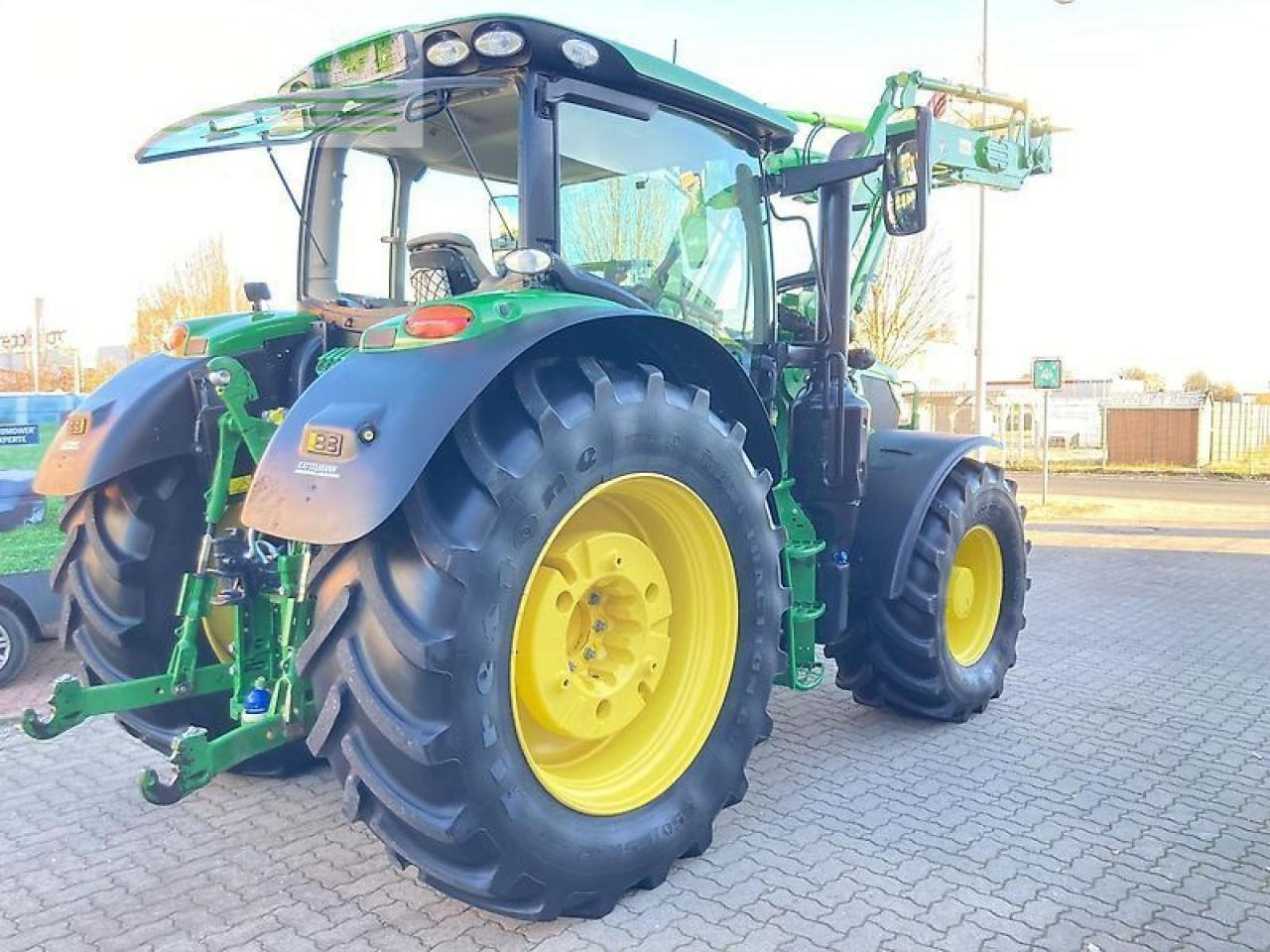 John Deere 6155r premium - Трактор: фото 5 John Deere 6155r premium - Трактор: фото 5