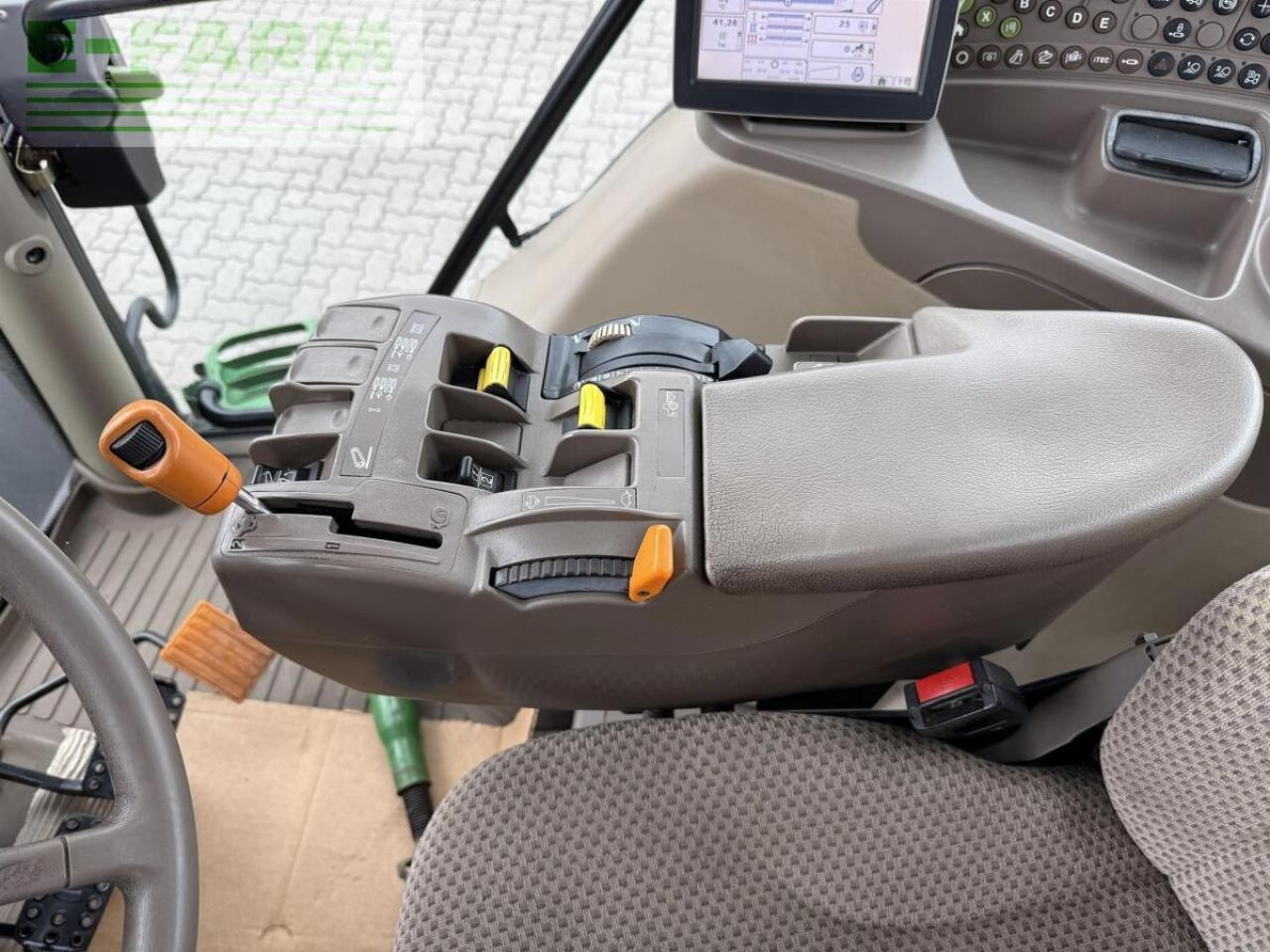 Трактор John Deere 6170 r autopowr: фото 16 Трактор John Deere 6170 r autopowr: фото 16