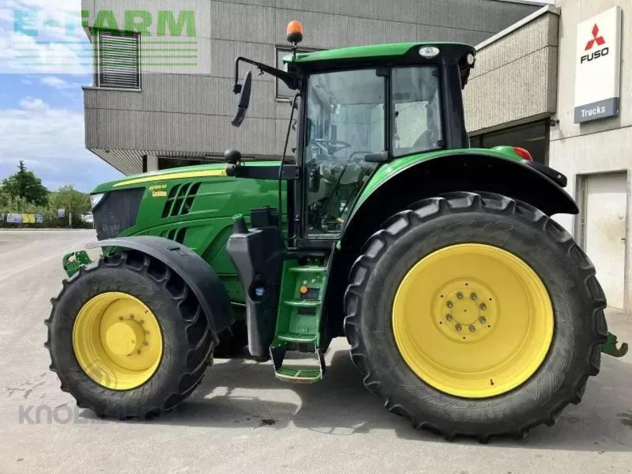 Трактор John Deere 6195m: фото 7