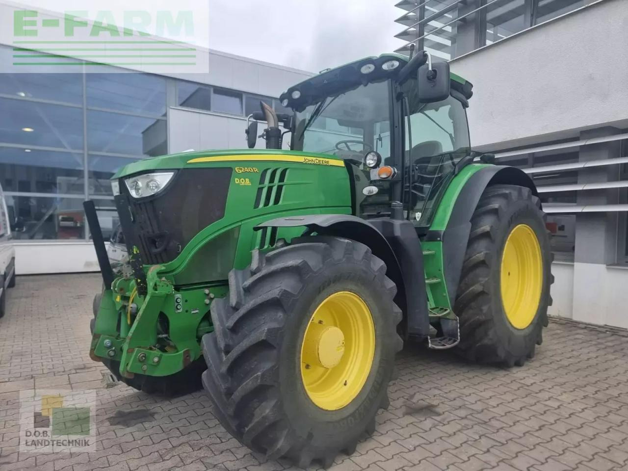John Deere 6210r - Трактор: фото 1 John Deere 6210r - Трактор: фото 1