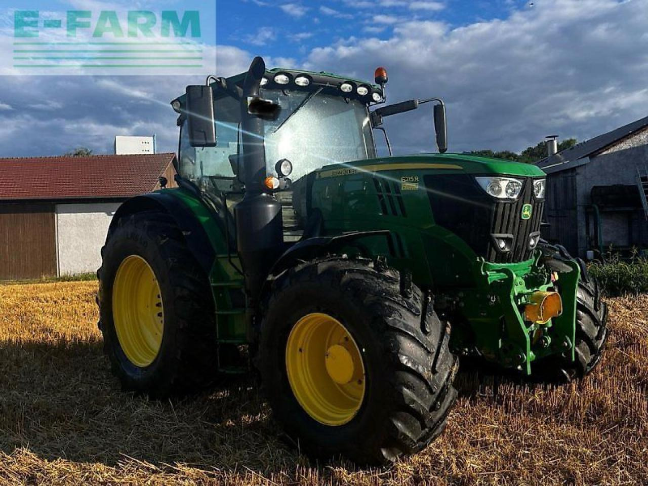 John Deere 6215r - Трактор: фото 2 John Deere 6215r - Трактор: фото 2