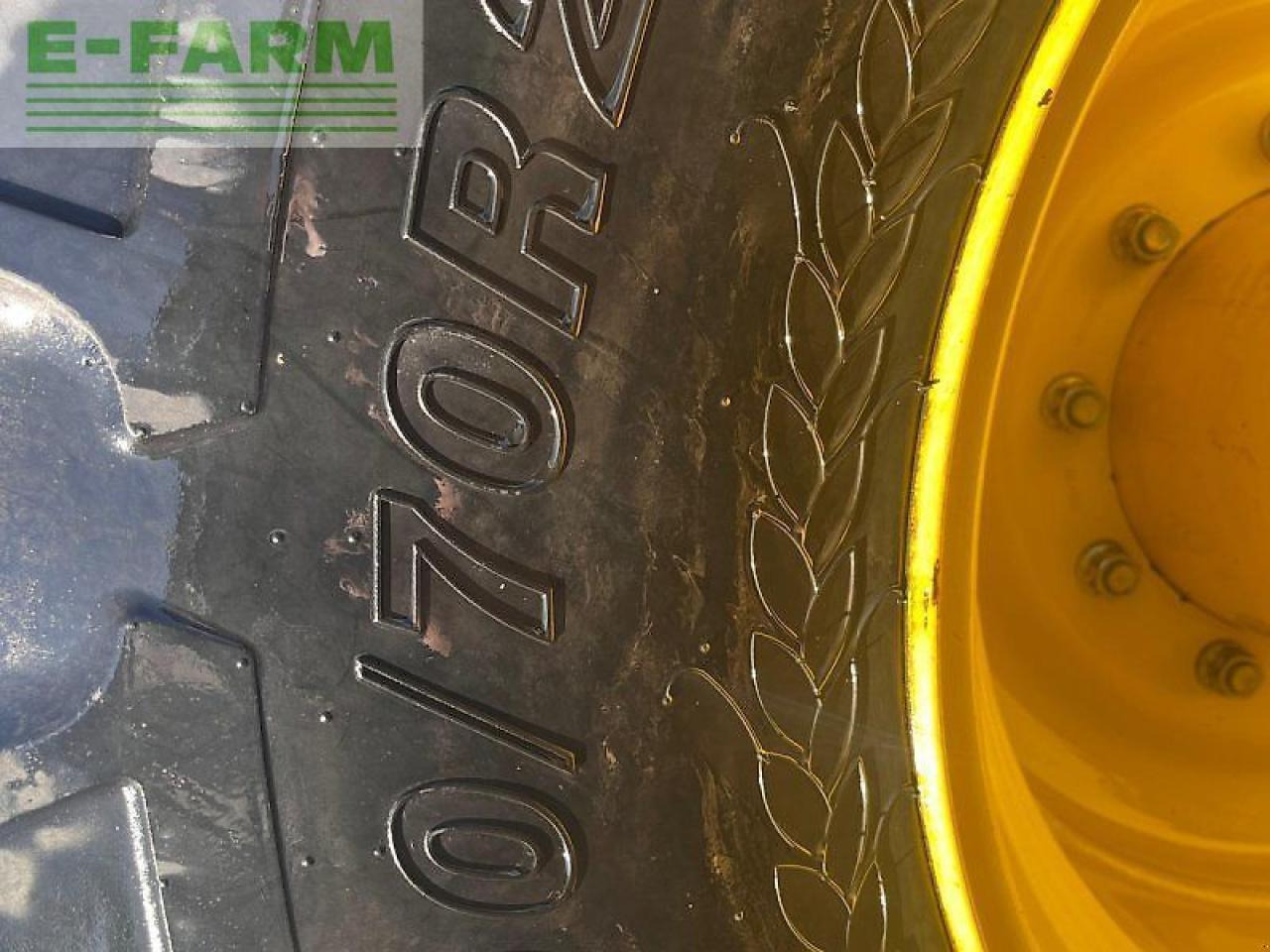 John Deere 6215r - Трактор: фото 5 John Deere 6215r - Трактор: фото 5