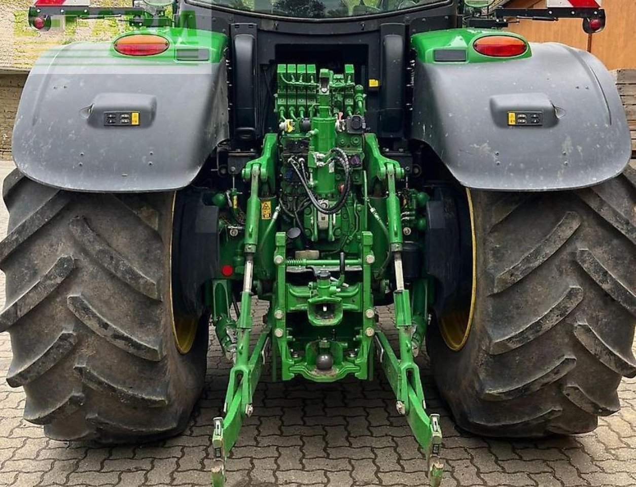 John Deere 6230r - Трактор: фото 4 John Deere 6230r - Трактор: фото 4