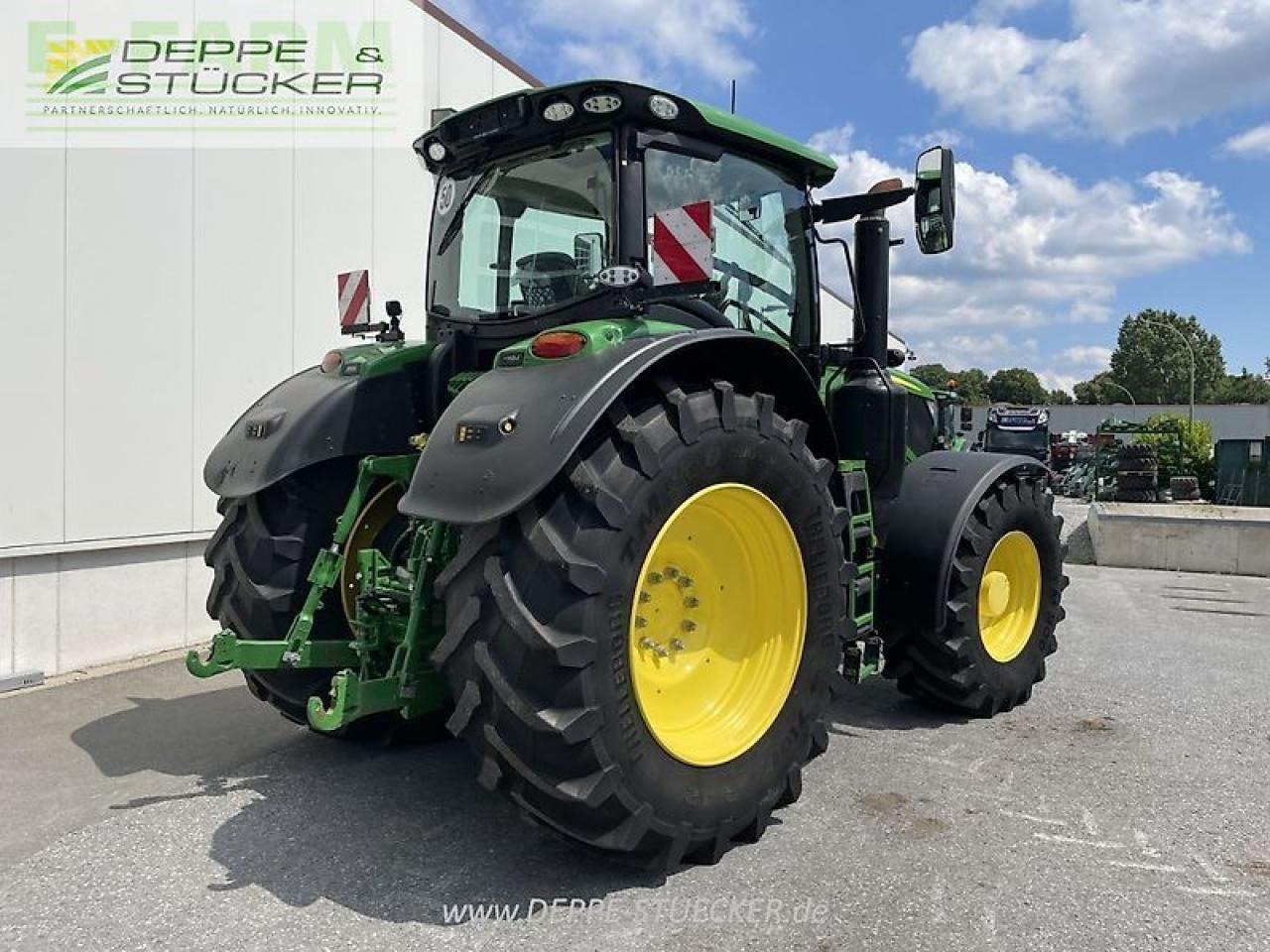 John Deere 6250r - Трактор: фото 2 John Deere 6250r - Трактор: фото 2