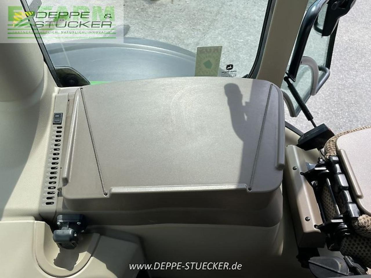 John Deere 6250r - Трактор: фото 5 John Deere 6250r - Трактор: фото 5