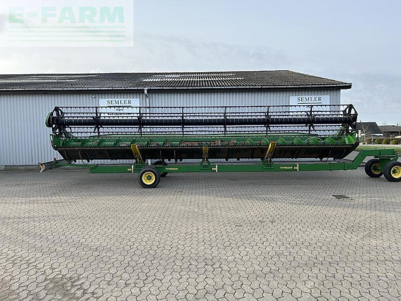 John Deere 635r - Оборудование для кормоуборочного комбайна: фото 1 John Deere 635r - Оборудование для кормоуборочного комбайна: фото 1