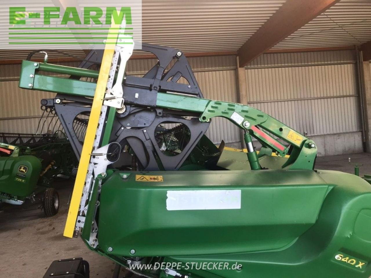 John Deere 640x - Жатка зерновая: фото 2 John Deere 640x - Жатка зерновая: фото 2