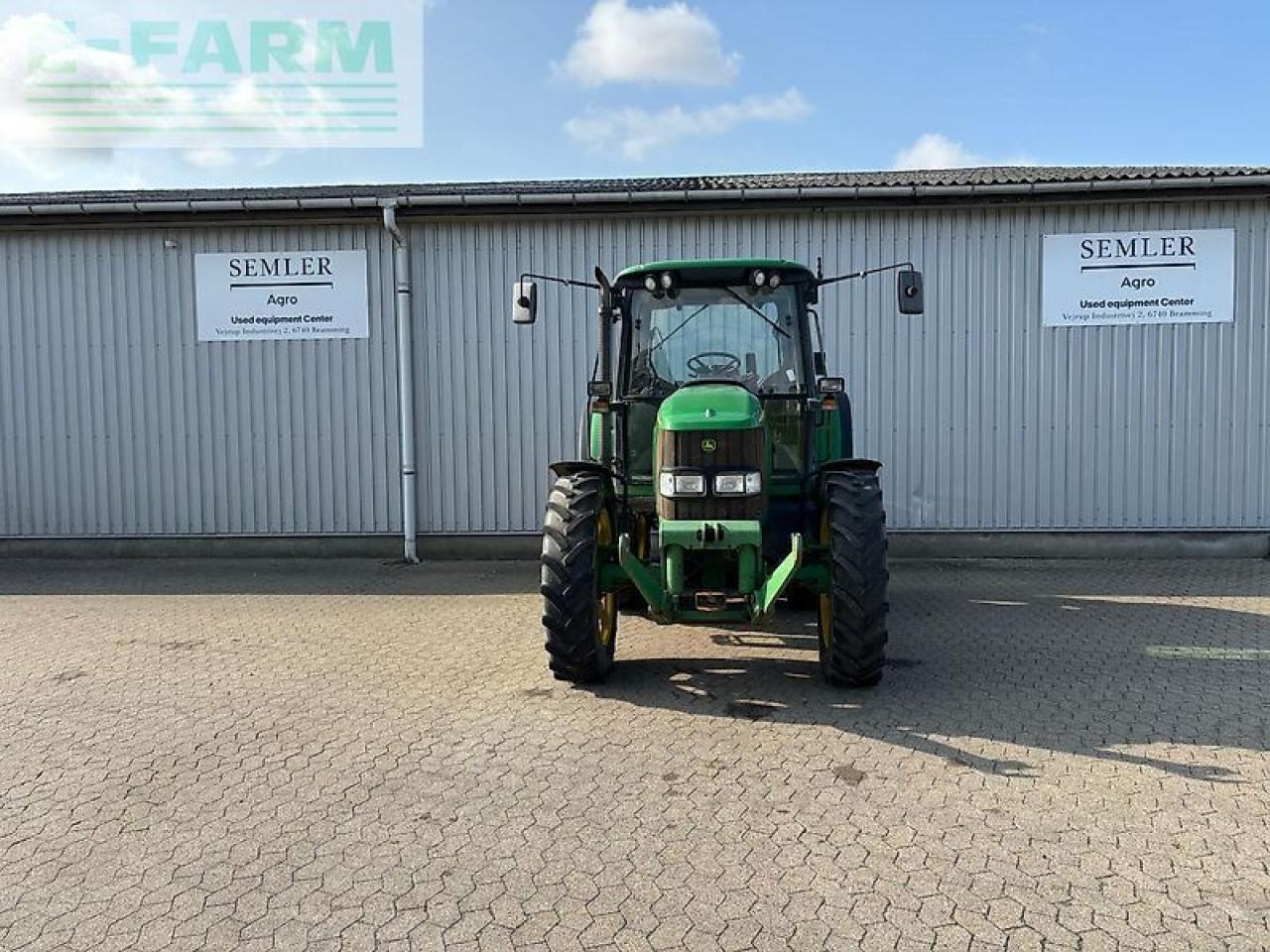 John Deere 6420 - Трактор: фото 2 John Deere 6420 - Трактор: фото 2