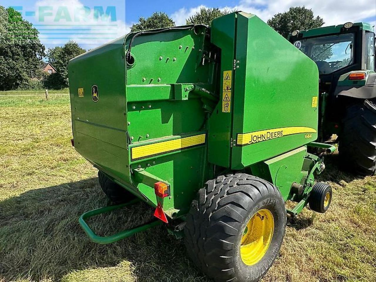 John Deere 644 - Пресс-подборщик тюковый: фото 3 John Deere 644 - Пресс-подборщик тюковый: фото 3