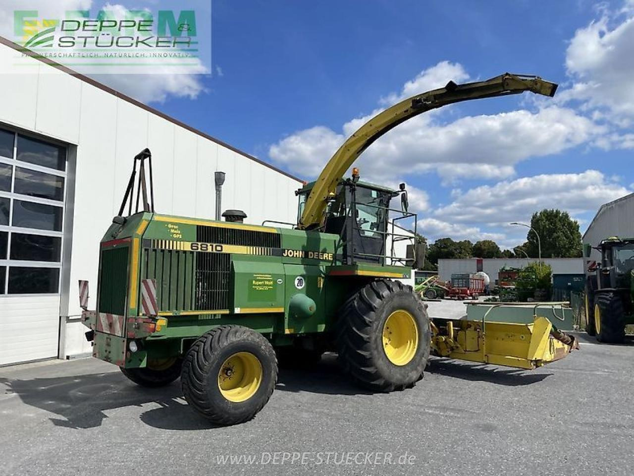 John Deere 6810 - Трактор: фото 5 John Deere 6810 - Трактор: фото 5