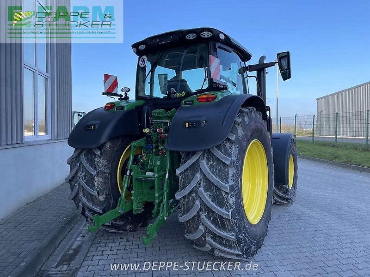 John Deere 6r 175 - Трактор: фото 2 John Deere 6r 175 - Трактор: фото 2