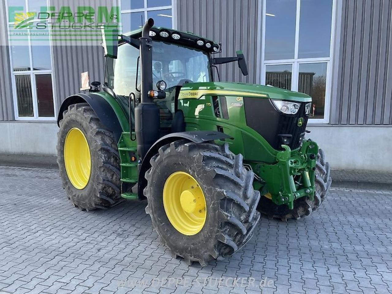 John Deere 6r 175 - Трактор: фото 4 John Deere 6r 175 - Трактор: фото 4