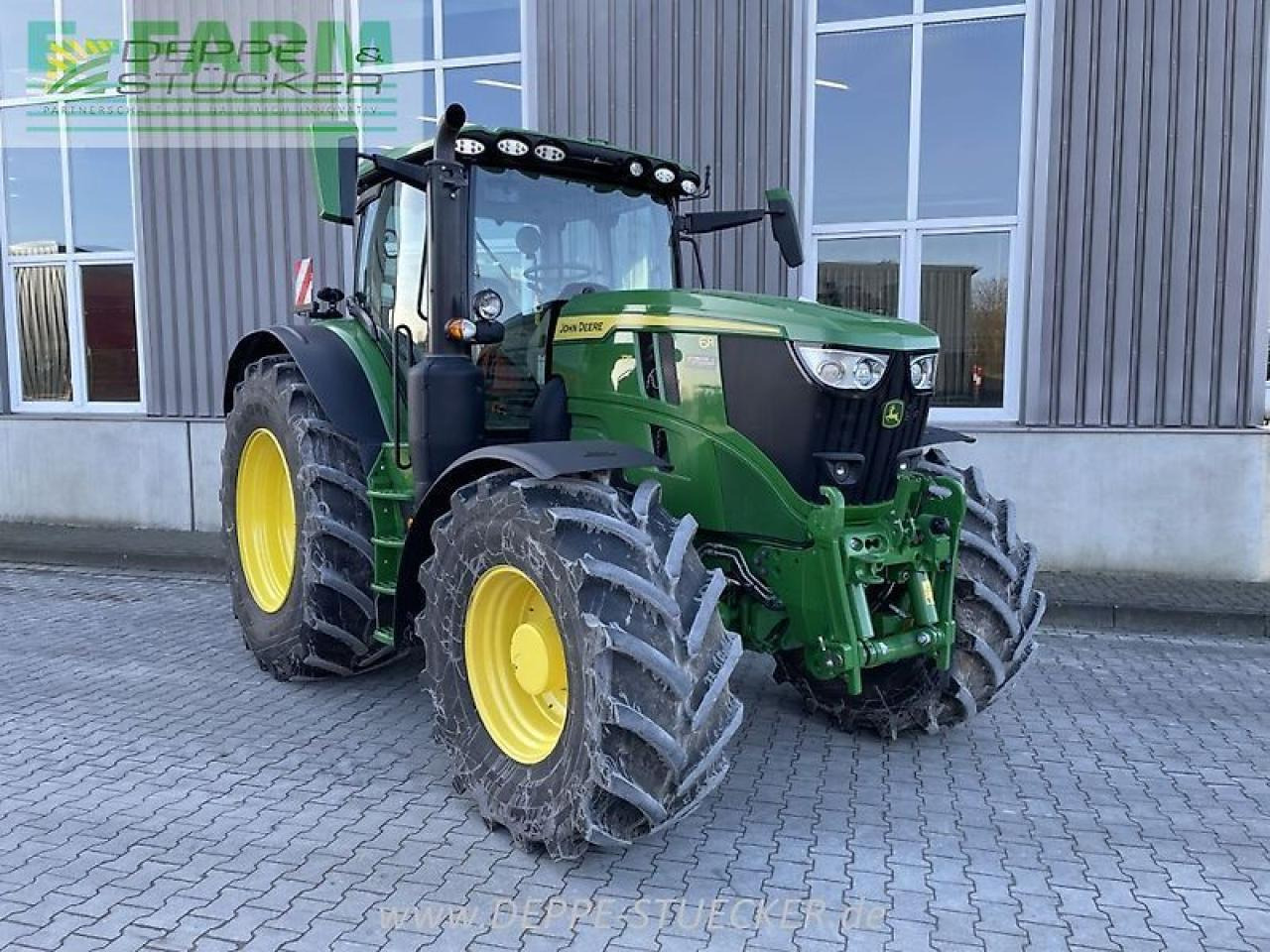 John Deere 6r 175 - Трактор: фото 5 John Deere 6r 175 - Трактор: фото 5