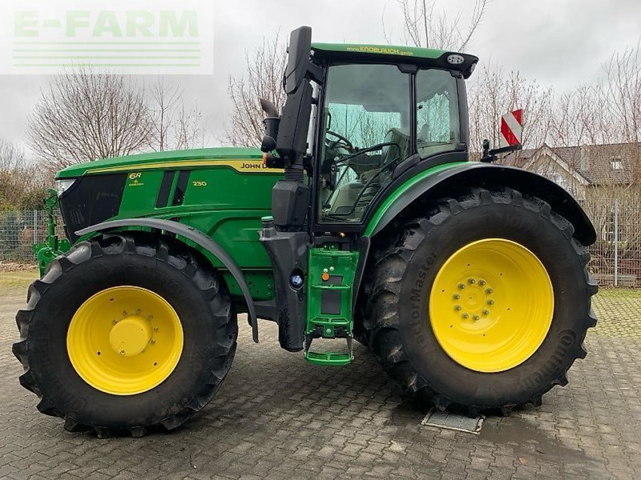 John Deere 6r 230 - Трактор: фото 2 John Deere 6r 230 - Трактор: фото 2