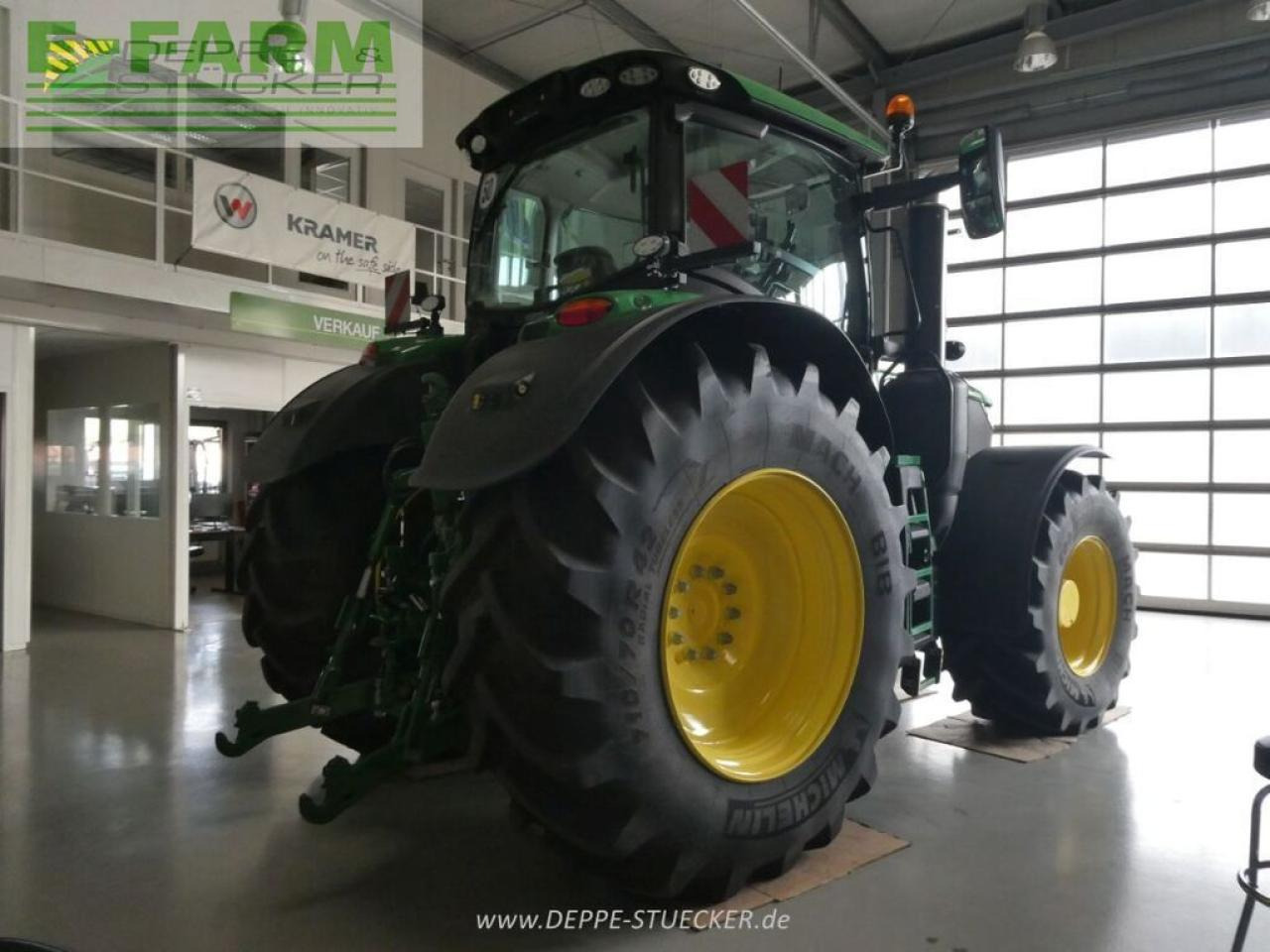 John Deere 6r 250 - Трактор: фото 5 John Deere 6r 250 - Трактор: фото 5