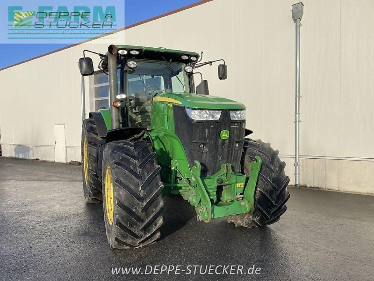 John Deere 7215r mit zwillingsrädern - Трактор: фото 2 John Deere 7215r mit zwillingsrädern - Трактор: фото 2