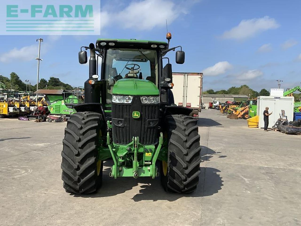 John Deere 7250r tractor (st23494) - Трактор: фото 3 John Deere 7250r tractor (st23494) - Трактор: фото 3
