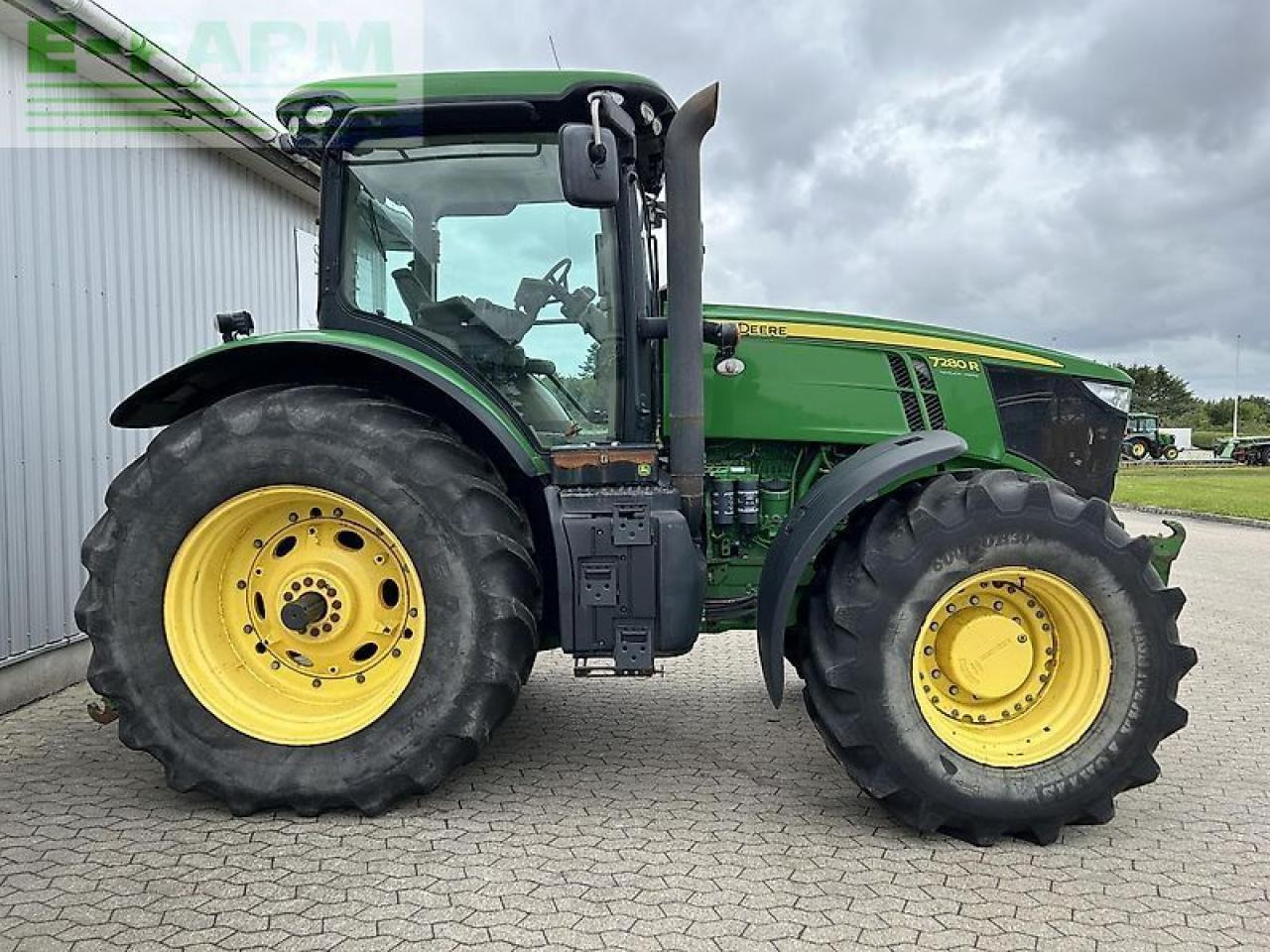 Трактор John Deere 7280r: фото 16