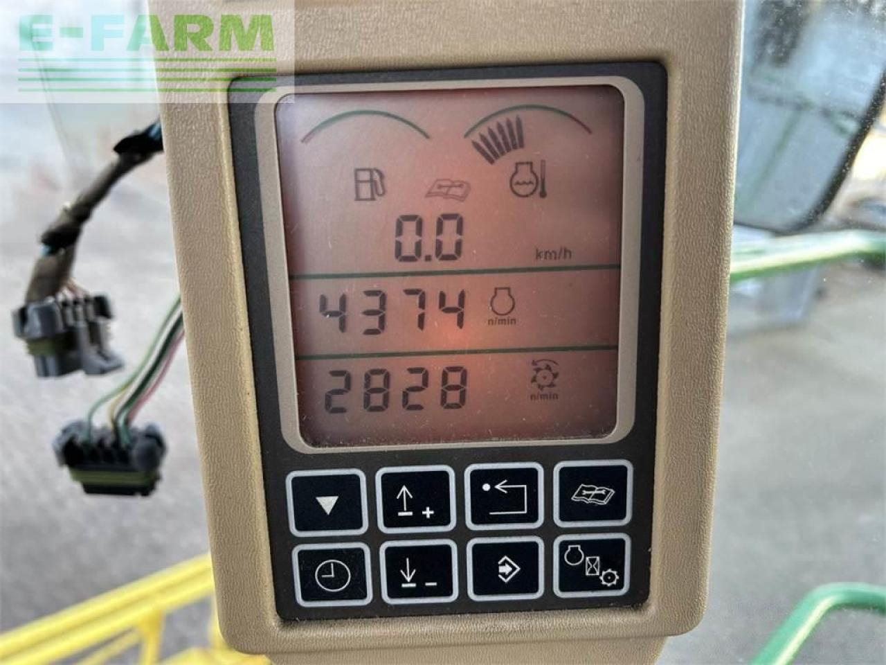 John Deere 7700 - Оборудование для кормоуборочного комбайна: фото 4 John Deere 7700 - Оборудование для кормоуборочного комбайна: фото 4
