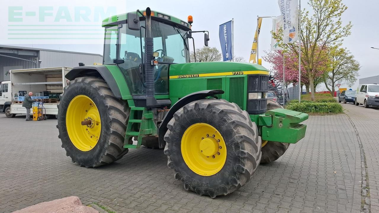 John Deere 7710 powerquad - Трактор: фото 3 John Deere 7710 powerquad - Трактор: фото 3