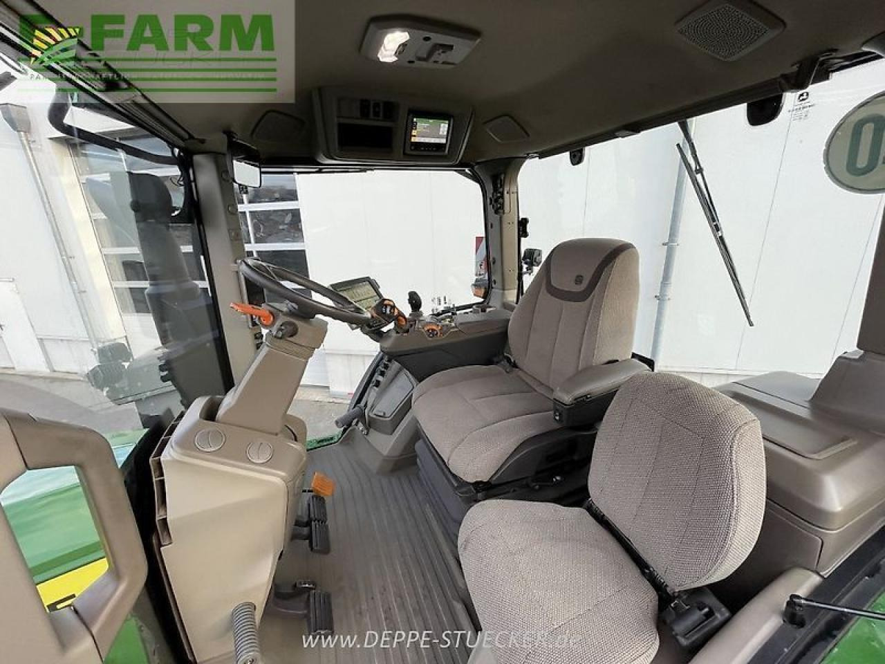 Трактор John Deere 7r 290: фото 9