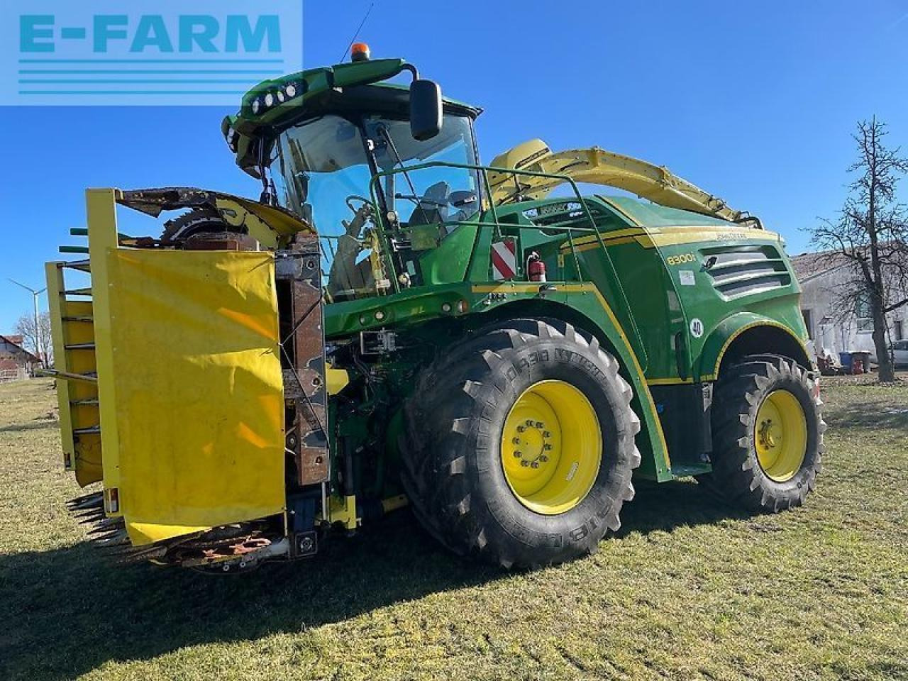 John Deere 8300 - Кормоуборочный комбайн: фото 1 John Deere 8300 - Кормоуборочный комбайн: фото 1