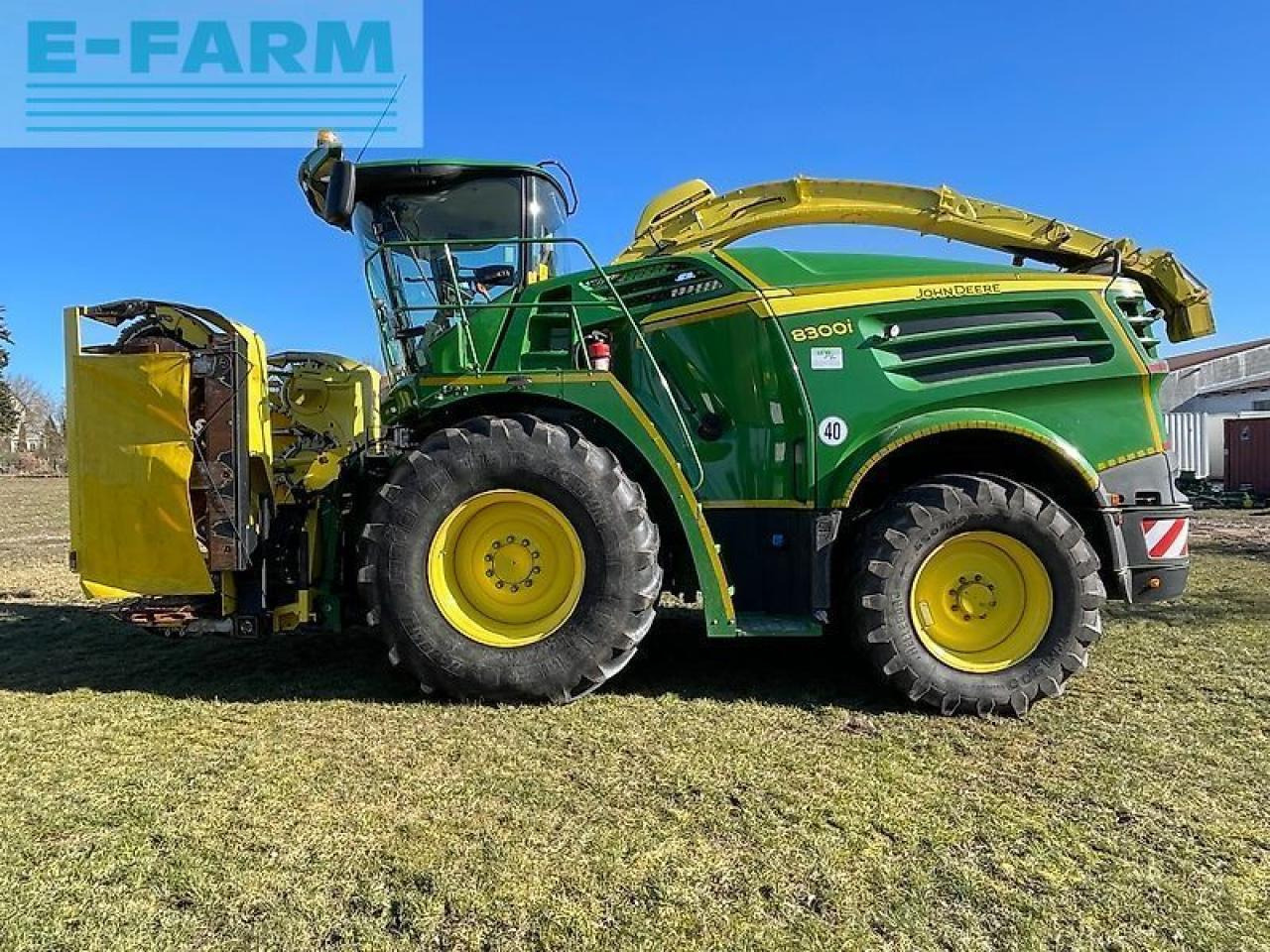 John Deere 8300 - Кормоуборочный комбайн: фото 2 John Deere 8300 - Кормоуборочный комбайн: фото 2