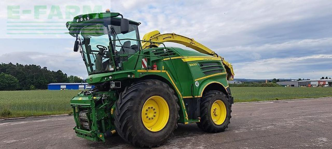 John Deere 8400 - Кормоуборочный комбайн: фото 1 John Deere 8400 - Кормоуборочный комбайн: фото 1