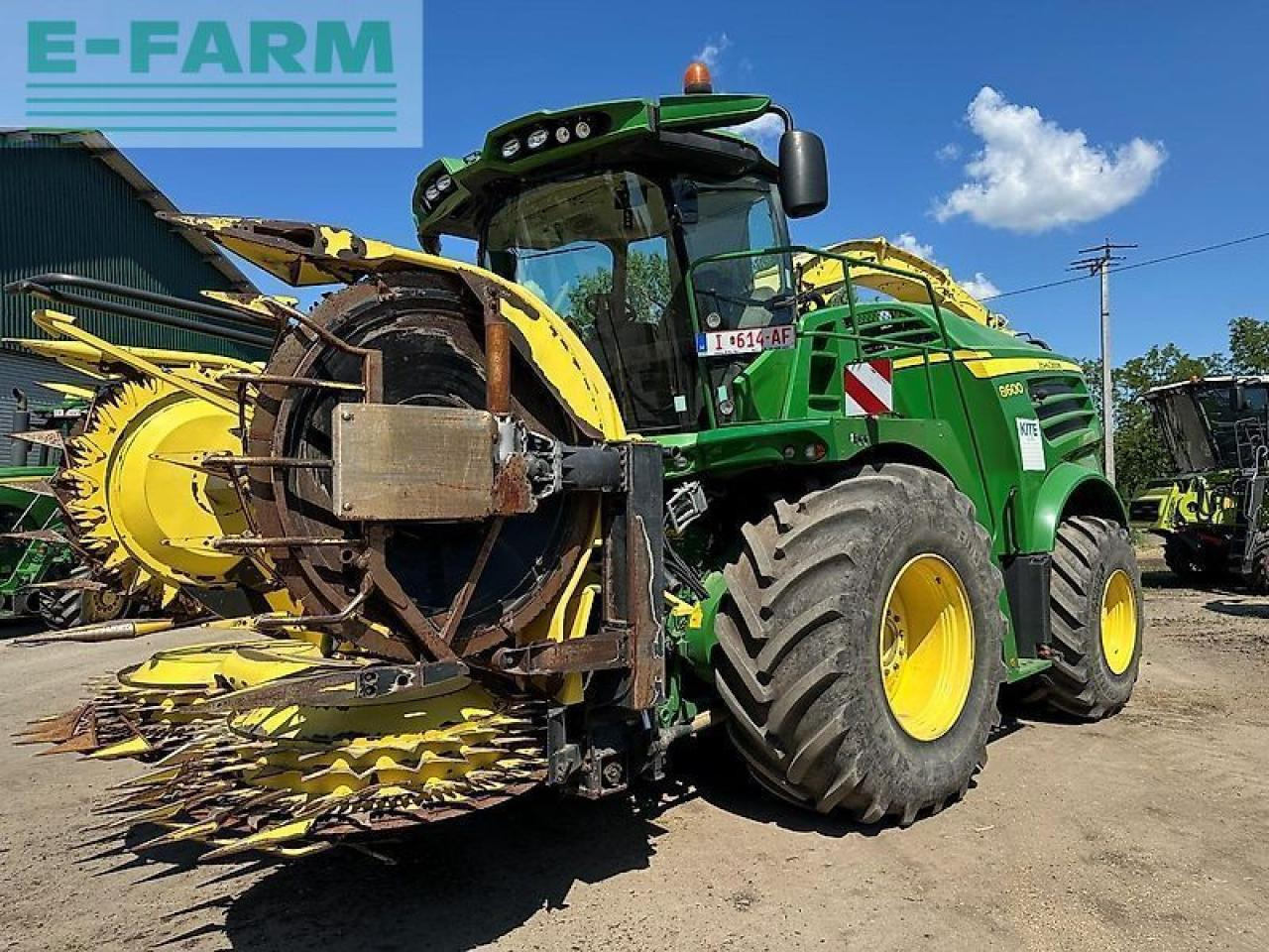 John Deere 8600 - Зерноуборочный комбайн: фото 1 John Deere 8600 - Зерноуборочный комбайн: фото 1