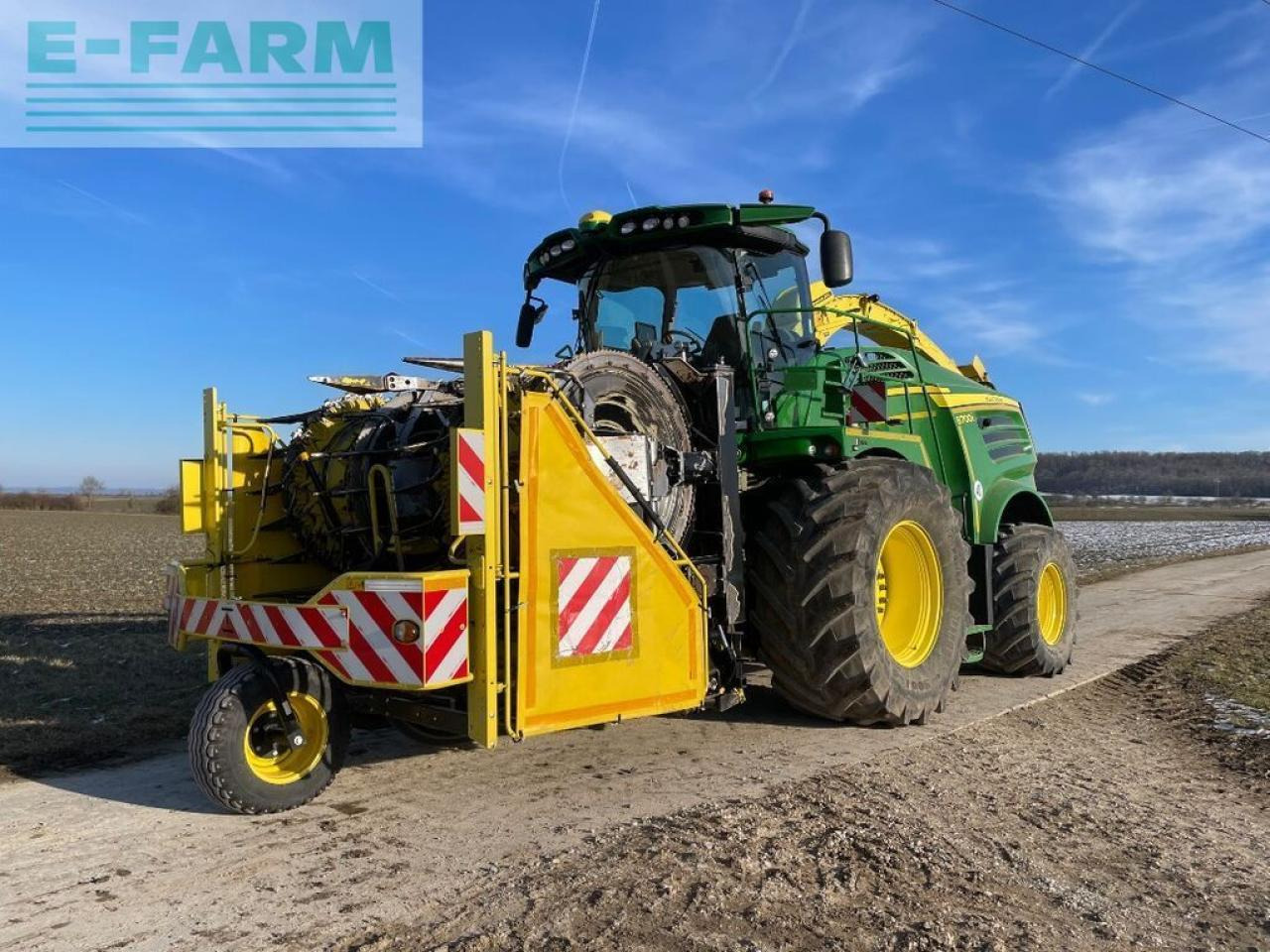 John Deere 8700i - Кормоуборочный комбайн: фото 1 John Deere 8700i - Кормоуборочный комбайн: фото 1