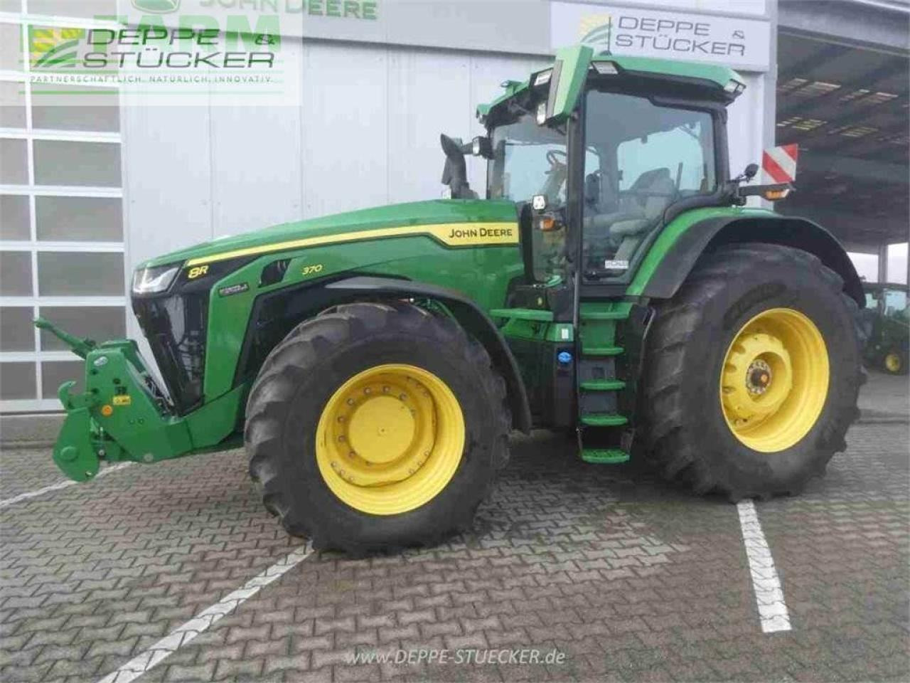 John Deere 8r 370 - Трактор: фото 2 John Deere 8r 370 - Трактор: фото 2