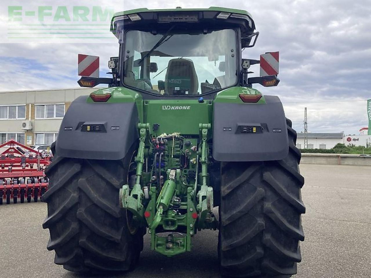 John Deere 8r 370 - Трактор: фото 5 John Deere 8r 370 - Трактор: фото 5