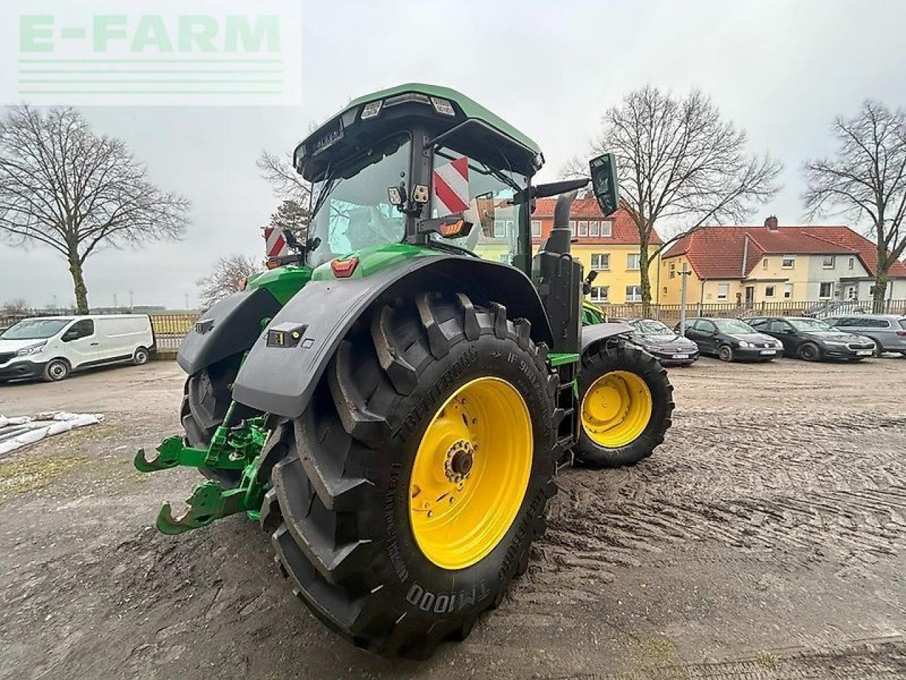 John Deere 8r370 - Трактор: фото 4 John Deere 8r370 - Трактор: фото 4
