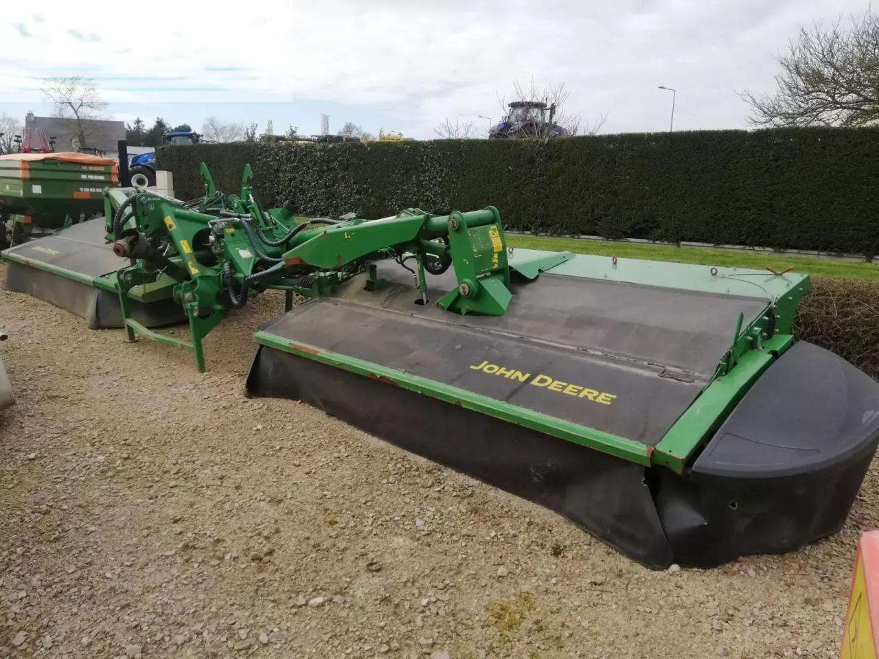 John Deere 950r - Косилка: фото 1 John Deere 950r - Косилка: фото 1