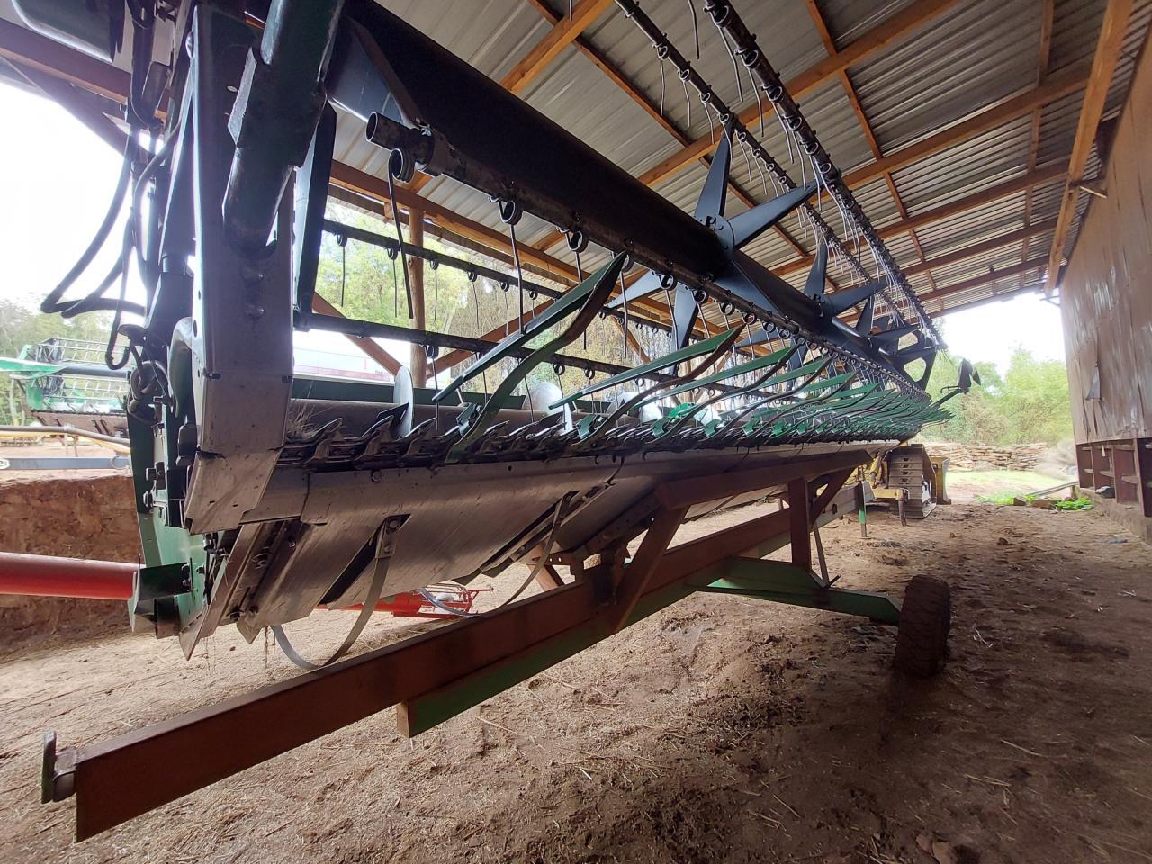 Зерноуборочный комбайн John Deere 9640WTS HillMaster: фото 8 Зерноуборочный комбайн John Deere 9640WTS HillMaster: фото 8