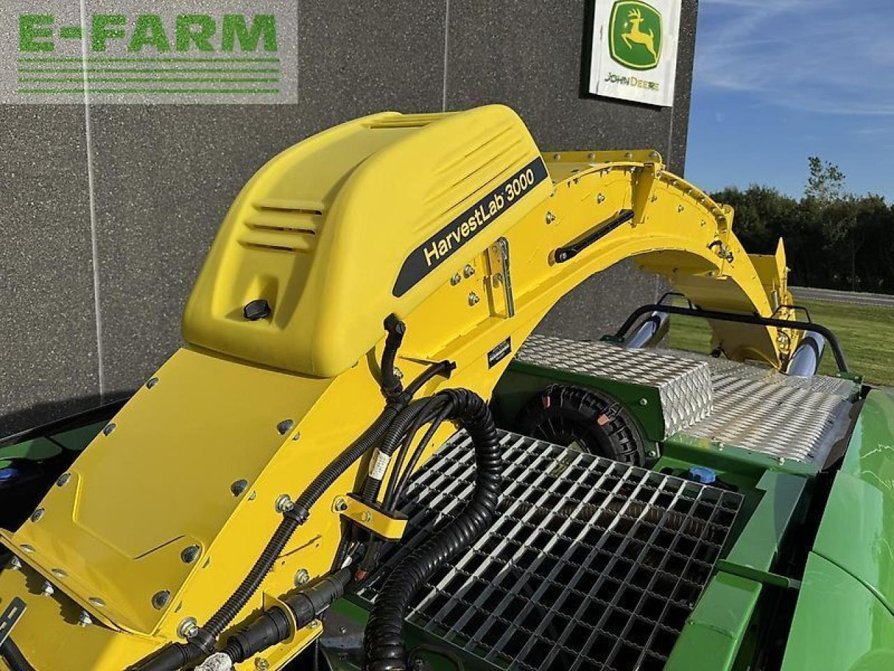 John Deere 9800 - Кормоуборочный комбайн: фото 3 John Deere 9800 - Кормоуборочный комбайн: фото 3