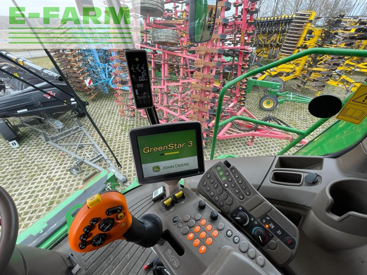 Зерноуборочный комбайн John Deere S690i: фото 30