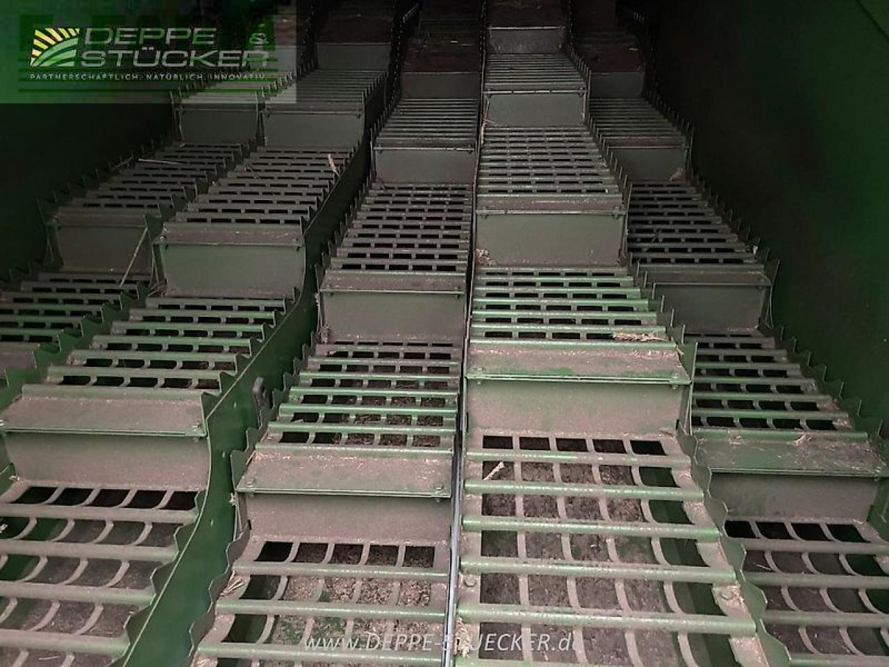 John Deere t560i hillmaster - Зерноуборочный комбайн: фото 2 John Deere t560i hillmaster - Зерноуборочный комбайн: фото 2