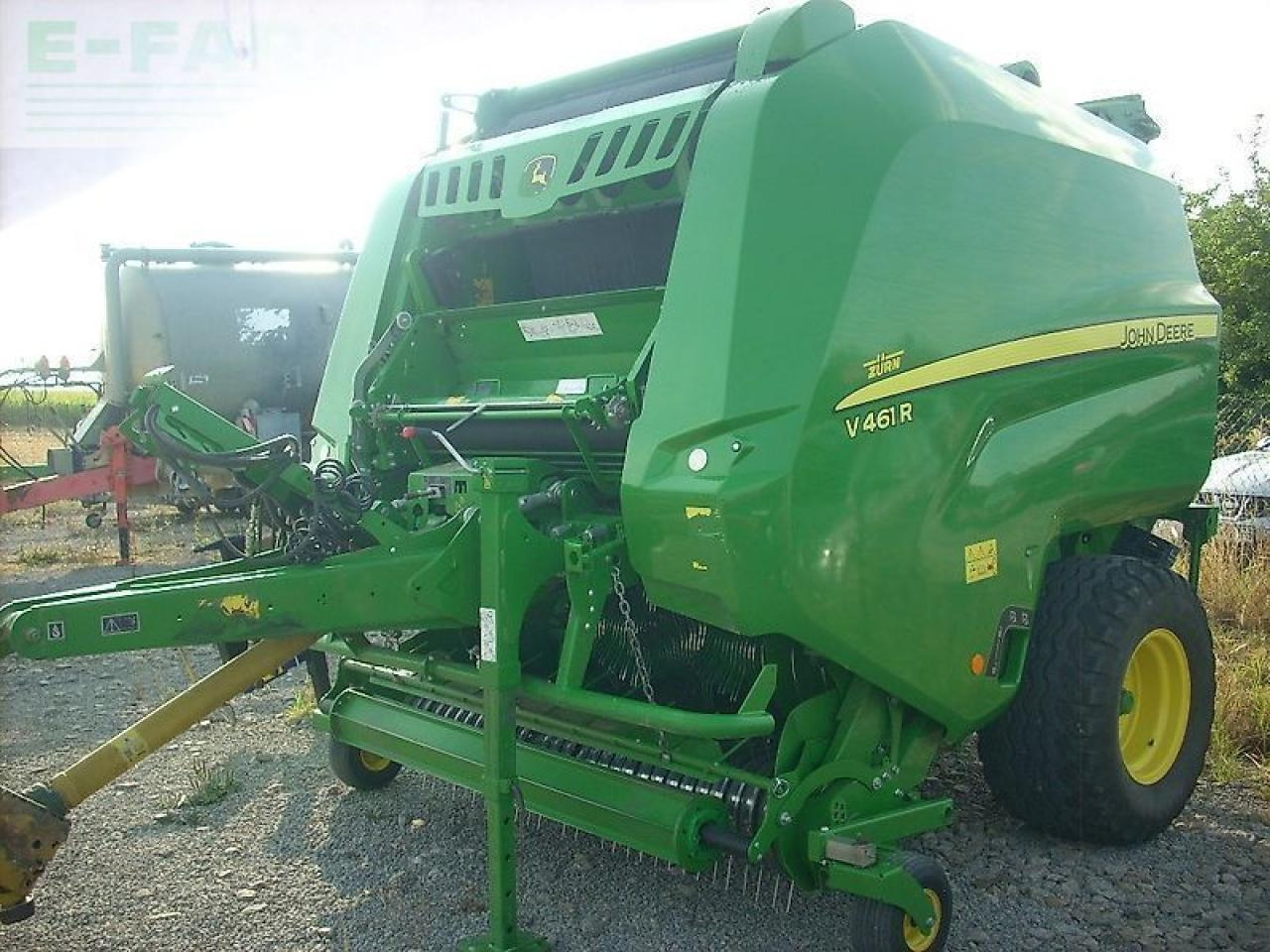 John Deere v461r isobus - Пресс-подборщик тюковый: фото 3 John Deere v461r isobus - Пресс-подборщик тюковый: фото 3