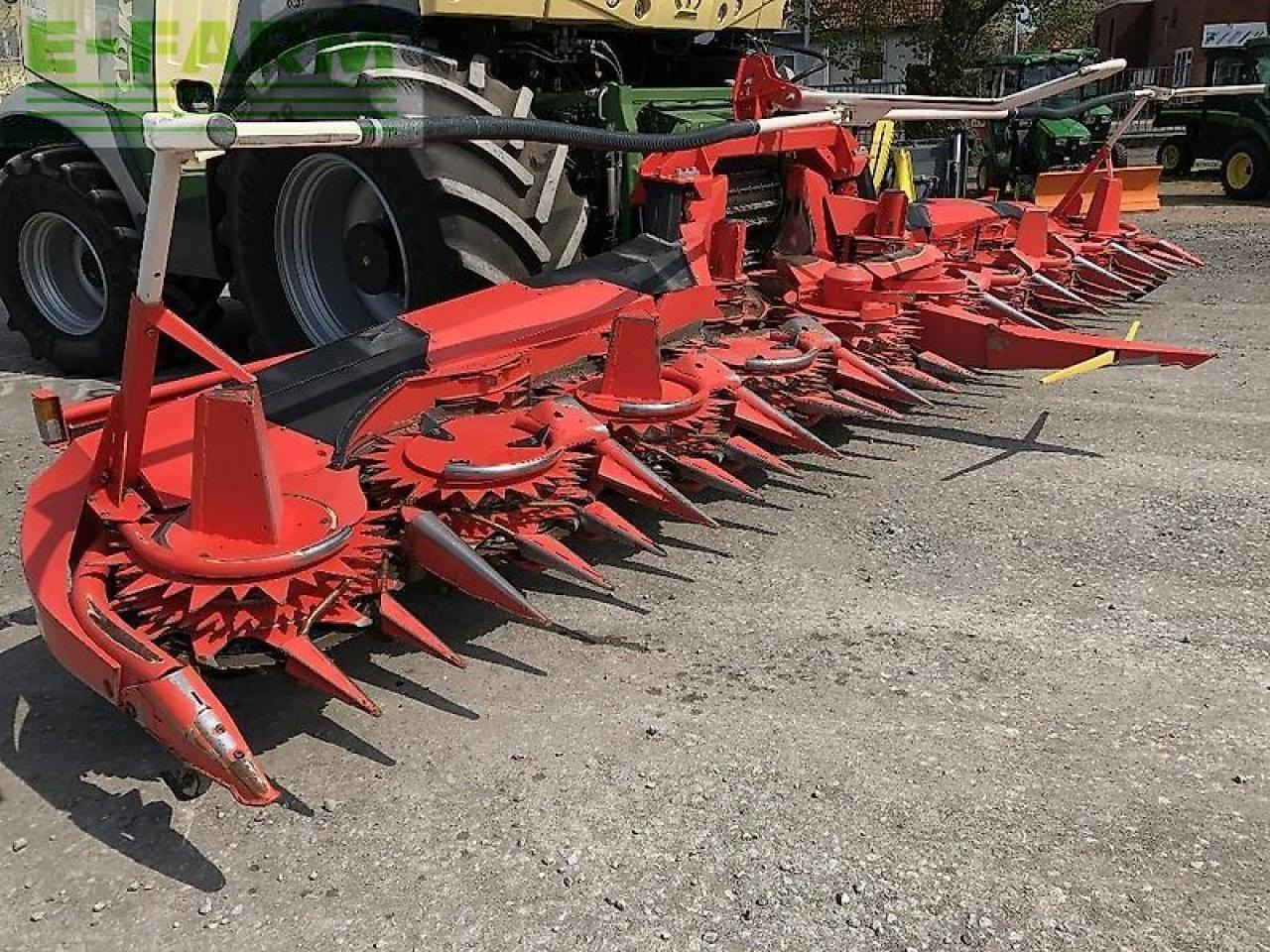 Kemper 375+ für krone bigx, my2020, eine saison gelaufen - Оборудование для кормоуборочного комбайна: фото 3 Kemper 375+ für krone bigx, my2020, eine saison gelaufen - Оборудование для кормоуборочного комбайна: фото 3