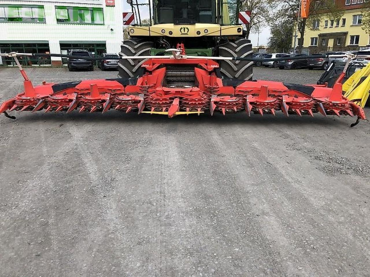 Kemper 375+ für krone bigx, my2020, eine saison gelaufen - Оборудование для кормоуборочного комбайна: фото 1 Kemper 375+ für krone bigx, my2020, eine saison gelaufen - Оборудование для кормоуборочного комбайна: фото 1