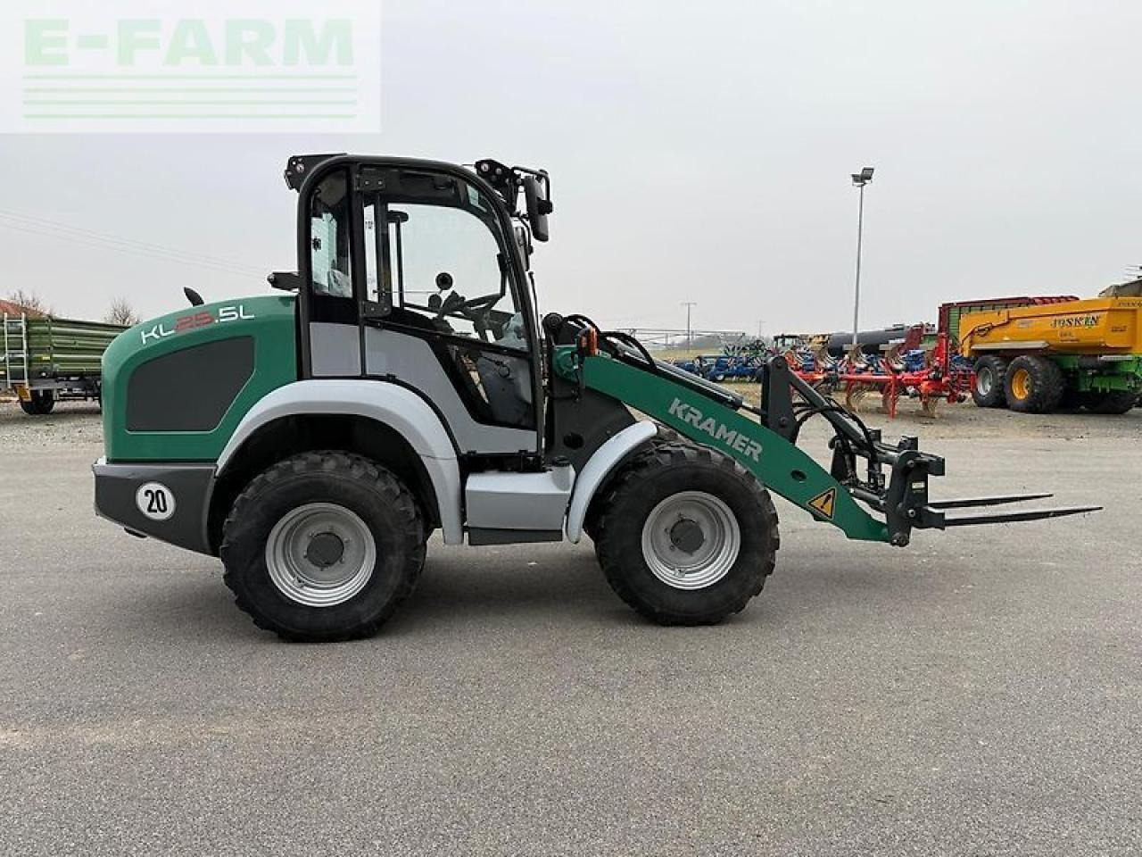 Kramer kl25.5 - Мини-экскаватор: фото 5 Kramer kl25.5 - Мини-экскаватор: фото 5