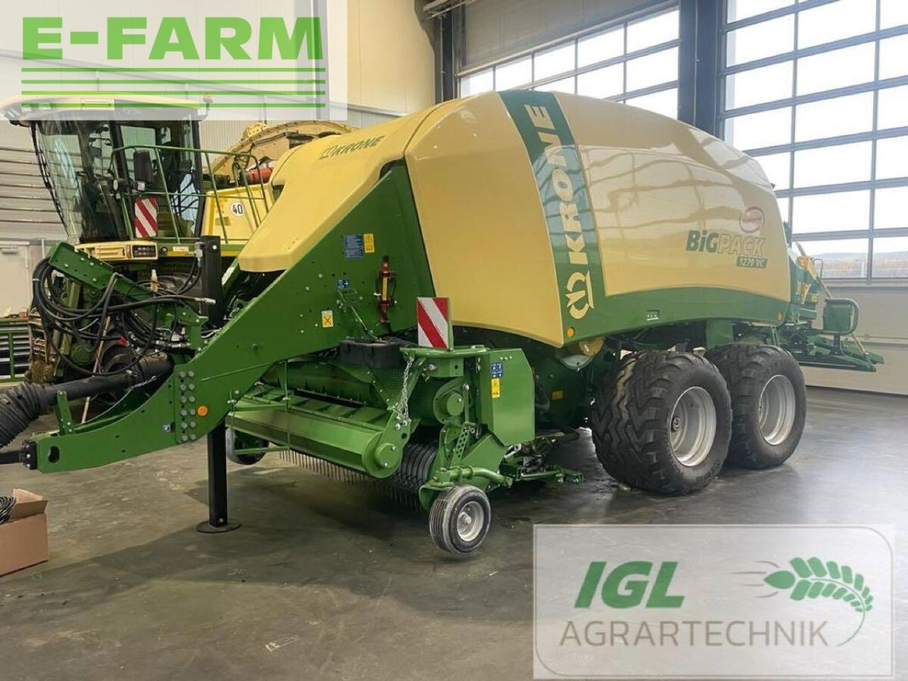 Krone big pack 1270 vc (304) - Пресс-подборщик тюковый: фото 2 Krone big pack 1270 vc (304) - Пресс-подборщик тюковый: фото 2