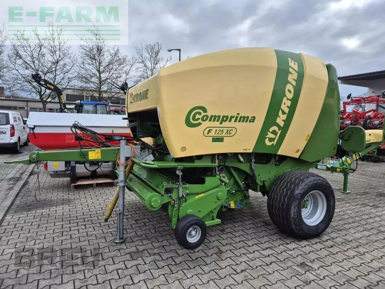 Krone comprima f 125 xc - Пресс-подборщик тюковый: фото 2 Krone comprima f 125 xc - Пресс-подборщик тюковый: фото 2