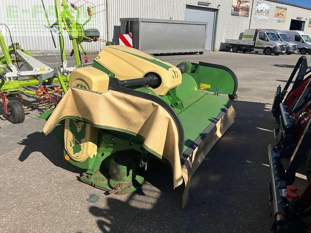 Krone easycut f320 cv - Косилка: фото 1 Krone easycut f320 cv - Косилка: фото 1
